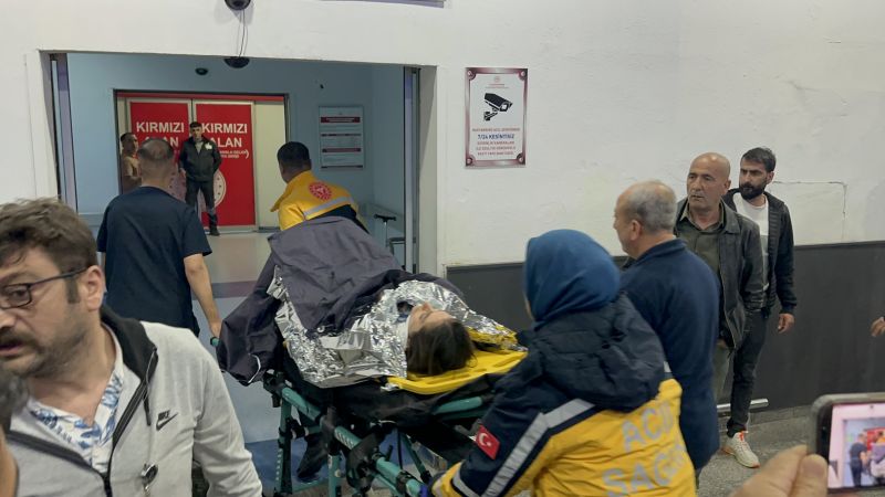 Doğanşehir’de Yolcu Otobüsü Şarampole Yuvarlandı: 4 Kişinin Hayatını Kaybettiği Açıklandı