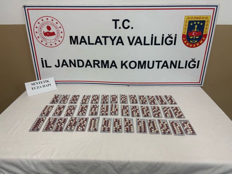 Malatya’da Uyuşturucu Operasyonu: 550 Hap Ele Geçirildi