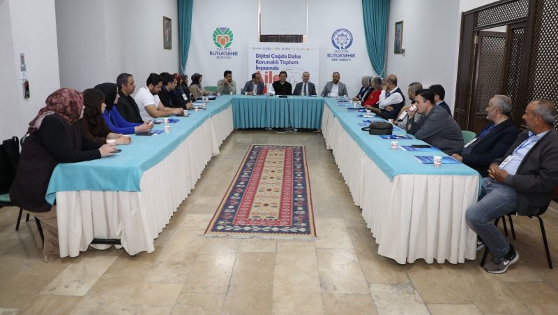 Dijital Çağda Aileyi Korumaya Yönelik Önemli Çalıştay