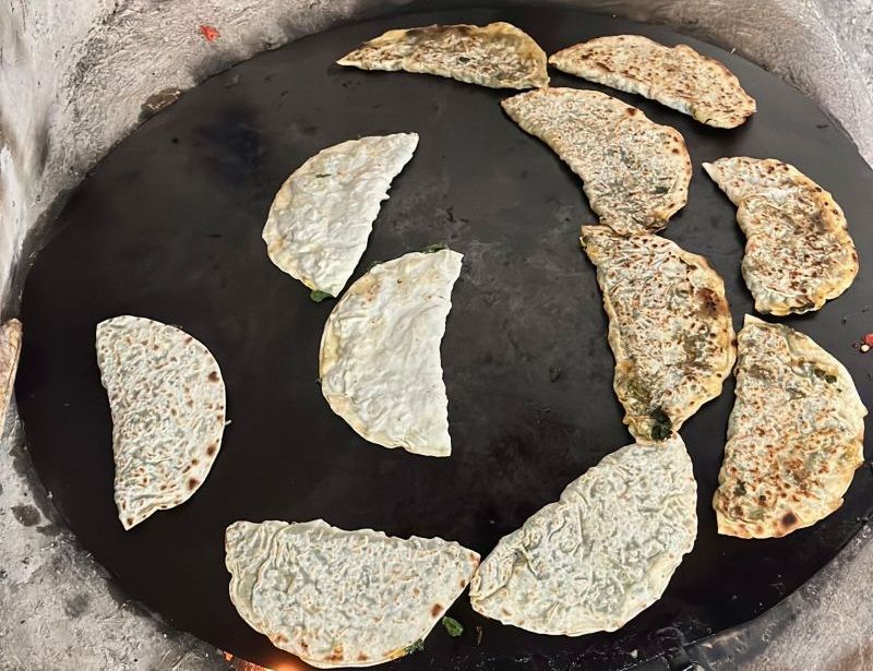 Ispanaklı Ekmek Daveti Gönülleri Isıttı