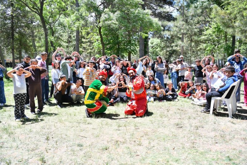 Yeşilyurt’ta Çocuk Şenliği Coşkusu