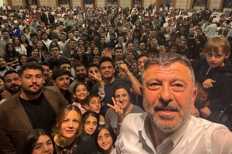Ağbaba "Bu Ülkenin Evlatlarının Umutsuz Olmaya Hakkı Yok"