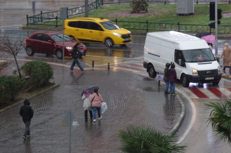 Meteoroloji’den 81 ile Sağanak Uyarısı