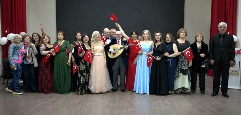 Şef Suat Yıldırım ve Öğrencilerinden 19 Mayıs Konseri