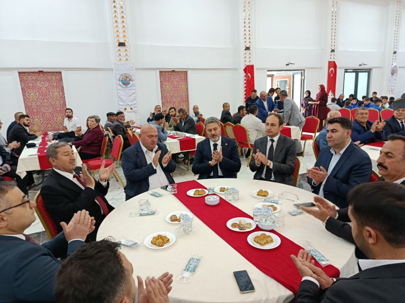Darende’de Bayramlaşma Programında Birlik Mesajları Verildi
