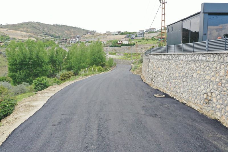 Mullakasım ve Kozluk Mahallelerinin Yolları Yenilendi