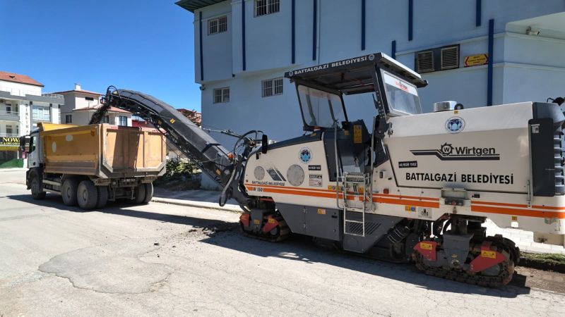Battalgazi Belediyesi Selçuklu Mahallesi’nde Asfalt Çalışmasını Tamamladı