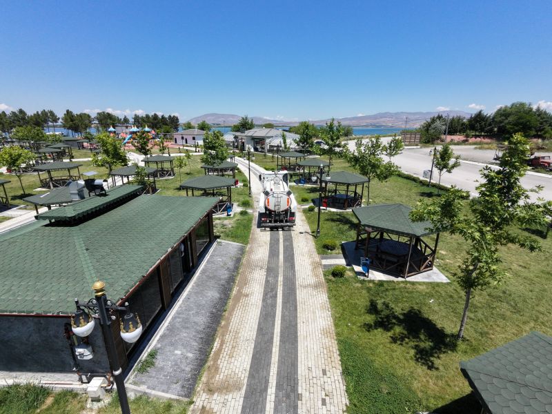 Kırkgöz Sahil Parkı’nda Yaz Temizliği