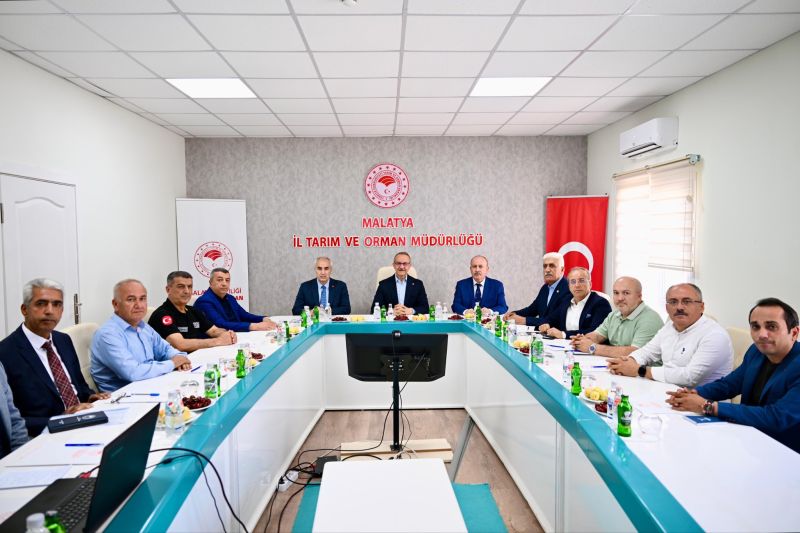 Kayısı Rekoltesi İçin Kritik Toplantı