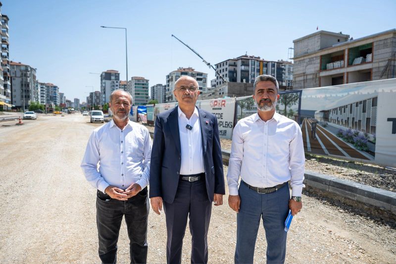 Başkan Er: Malatya'nın Gelecekteki Ulaşım Sorunlarını Çözüyoruz