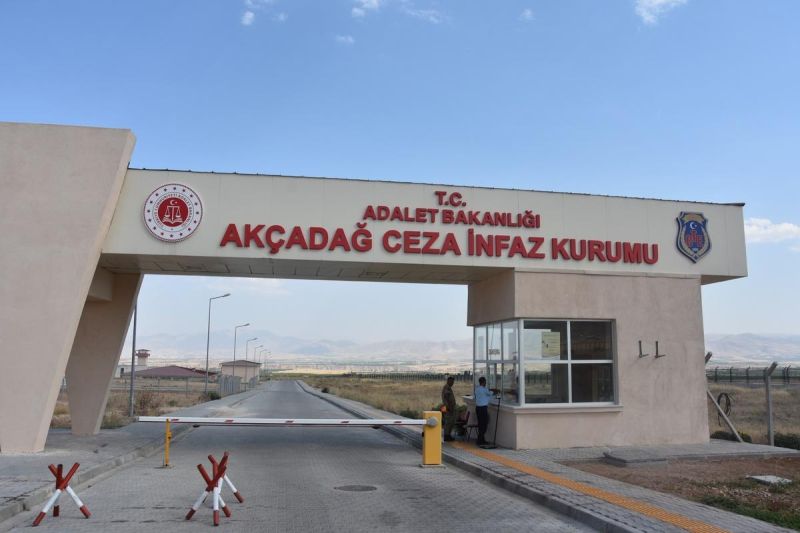 Malatya AFAD’da Yolsuzluk Depremi: Deprem Malzemelerini Satan 2 Personel Tutuklandı!