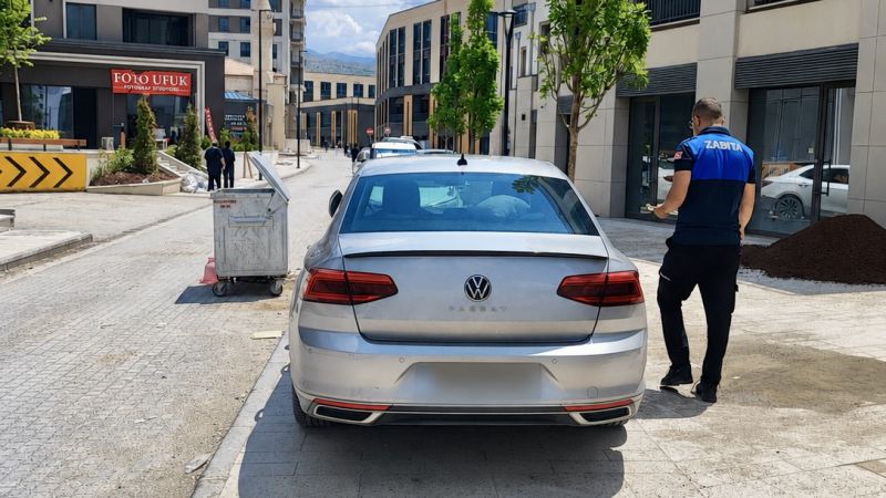Battalgazi’de Rezerv Alan Çevresinde Kaldırım ve Yol İşgallerine Sıkı Denetim