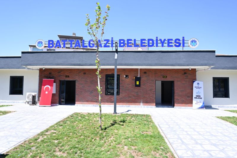 Başkan Taşkın Selçuklu Mahallesi Taziye Evi’nde Vatandaşlarla Buluştu