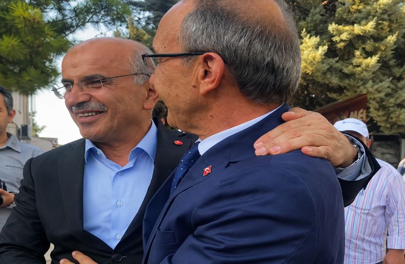 Vali Yavuz’un Paylaşımı Malatya’da İsyanın Adresi Oldu: Başkan Sami Er’e Ağır Eleştiri Yağmuru!