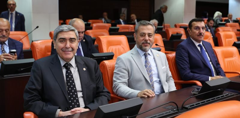 AK Parti’li Tüfenkci’nin "Millî Dayanışma" Paylaşımına Sosyal Medyadan Sert Tepki