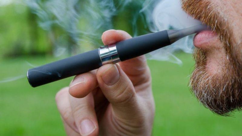 Dr. Uzun: Elektronik Sigara Ergenlerin Beynine Zarar Veriyor