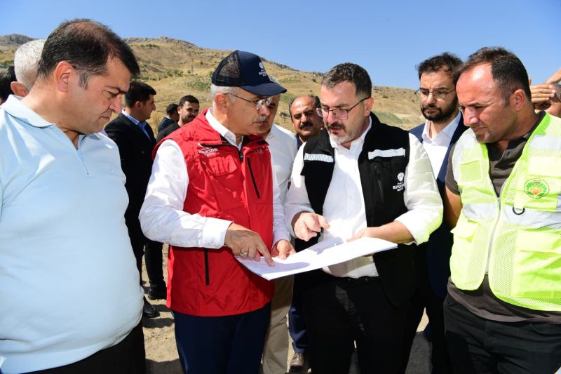 Başkan Sami Er’den Çamurlu’ya 120 Milyonluk Gençlik Merkezi Müjdesi