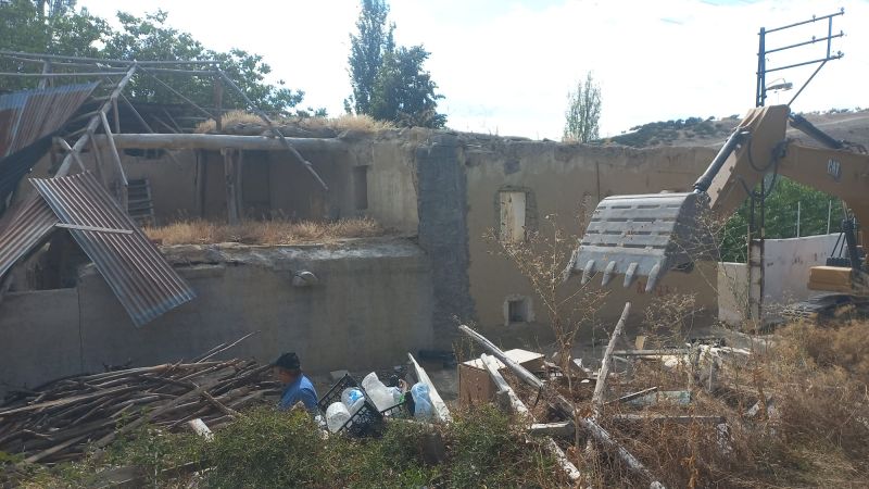 Darende’de Depremin İzleri Siliniyor