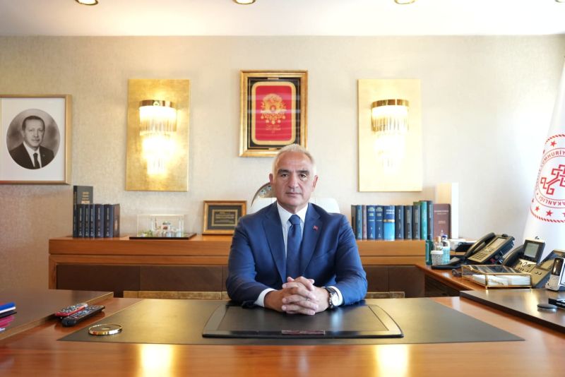 Bakan Ersoy: “Sinemanın Birleştirici Gücünü Türkiye’nin Dört Bir Yanında Yeniden Hissedeceğiz”