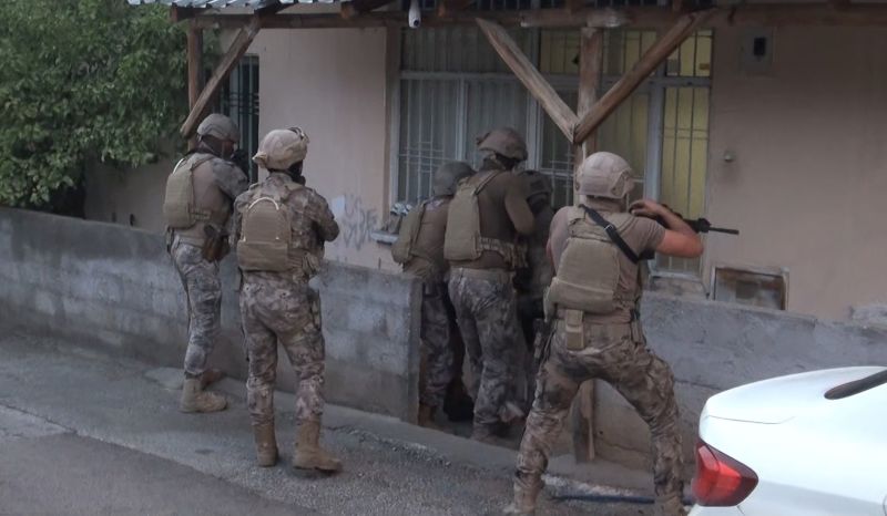 Malatya’da Tefecilik Ve Organ Ticareti Operasyonu: 13 Gözaltı