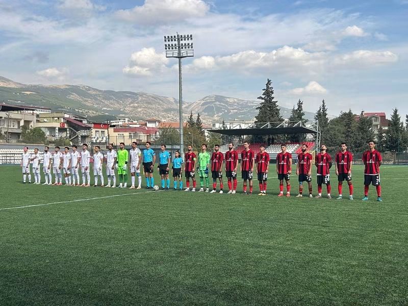 Battalgazi Belediyespor İkide İki Yaptı, Hekimhanspor Evinde Kaybetti