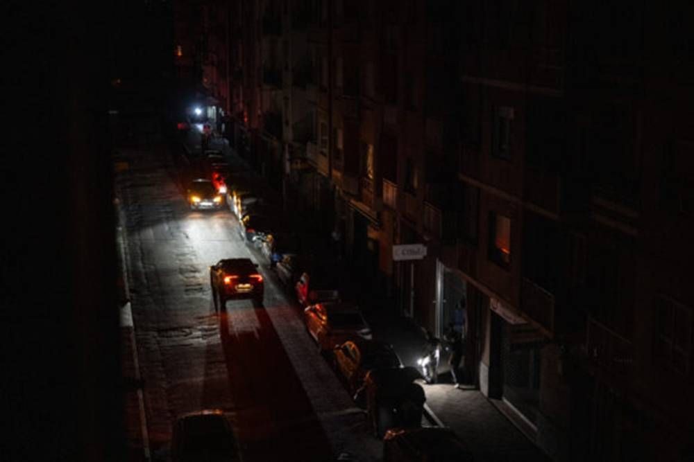 ABD karanlığa gömülmek üzere