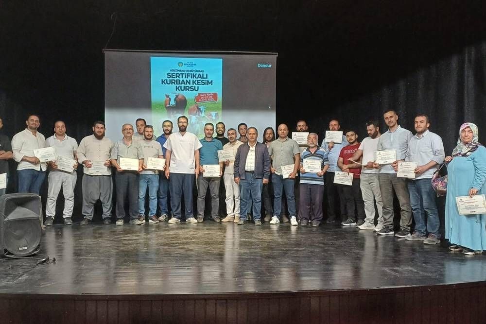 Büyükşehir Belediyesinden uygulamalı kurban kesimi eğitimi