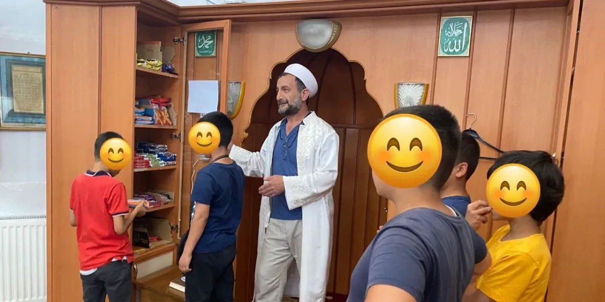 Çocuklara Camii Market