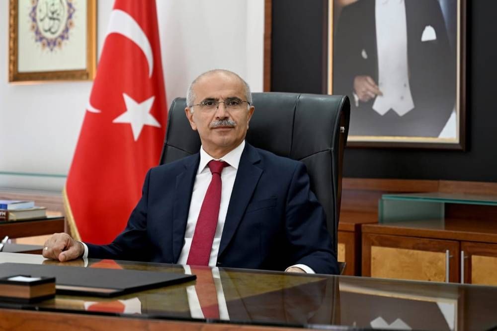 Başkan Er: "Bayramlar, kalpten kalbe kurulan en güzel köprülerdir"