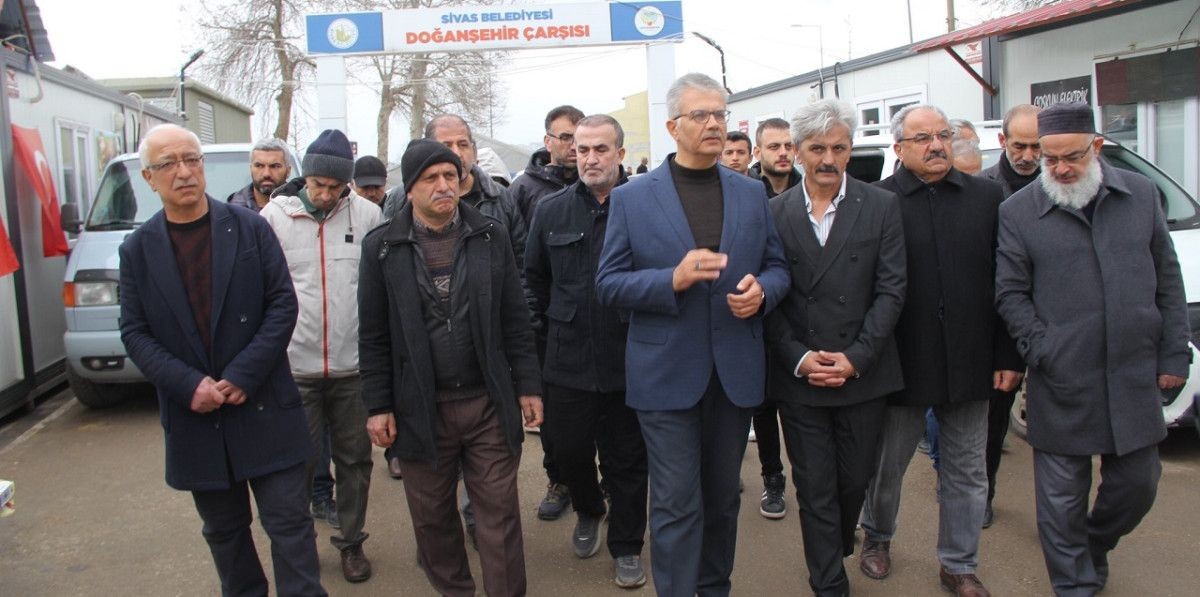 Gezer: “Bu Şehri Birlikte Ayağa Kaldırma Konusunda Net Bir Kararlılığımız Var”