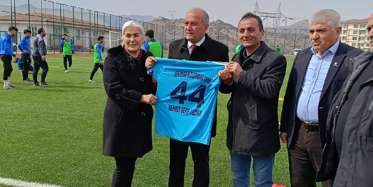 Başkan Yıldırım’dan Hekimhan Belediyesi Girmanaspor’a tam destek