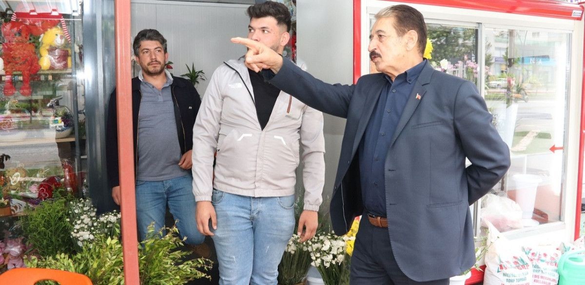 Keskin “Esnafı siyasete alet etmeyin, siyaseti kendi aranızda yapın"