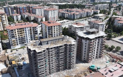 Başkan Geçit, Yeşil Yaşam Evleri (Kentsel Dönüşüm) İnşaatını İnceledi