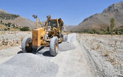 Başkan Geçit: 57 kilometre yol yatırımıyla kırsalın çehresi değişiyor
