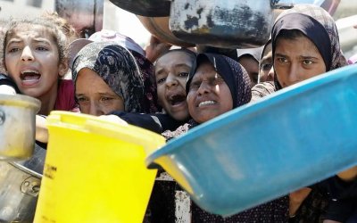 BM Gazze'de açlık felaketi uyarısı yaptı, Macron yardımların hızla ulaşmasını talep etti