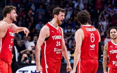 12 Dev Adam, EuroBasket 2025'te finalde!