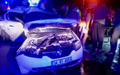 Malatya’da İki Araç Çarpıştı: 3 Yaralı