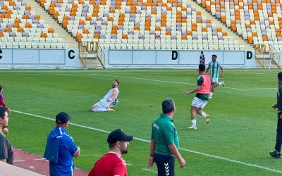 Yeşilyurtspor, Son Dakikada Berabere Kaldı