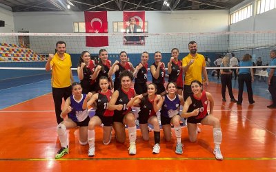 Malatya Voleybol Kadın Takımı deplasmanda 3-2 galip
