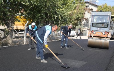 Battalgazi’de Kış Öncesi Yoğun Asfalt Çalışması