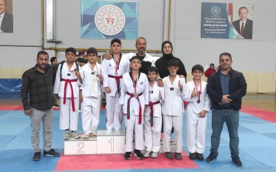 Malatya’da Minikler Tekvando Cumhuriyet Kupası Heyecanı Yaşandı