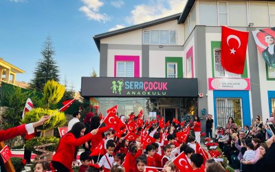 Malatya’da Sera Çocuk Anaokulu’ndan Cumhuriyet’in 102. Yılına Anlamlı Kutlama ve Kermes