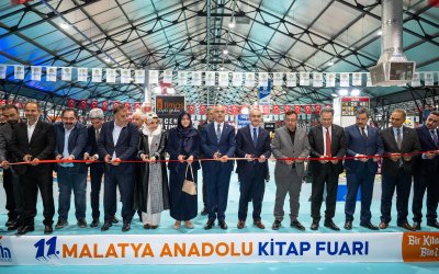 11. Malatya Anadolu Kitap Ve Kültür Fuarı Kitapseverlere Kapılarını Açtı