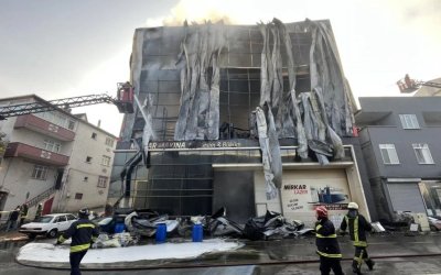 Kocaeli Dilovası’nda parfüm deposu yangını: 6 ölü, 4 yaralı