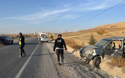 Doğanşehir’de Hafif Ticari Araç Takla Attı: 1 Yaralı Yolcu