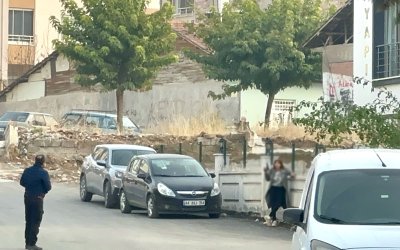 Malatya’da Genç Kadın Kuru Sıkı Silah İle Kriz Yarattı