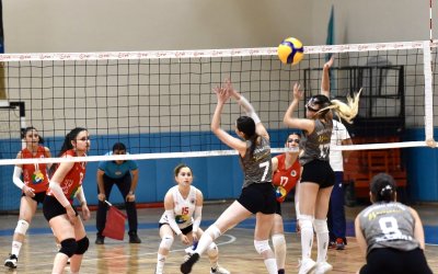 Voleybolda Malatya Takımları Haftayı Farklı Sonuçlarla Kapattı