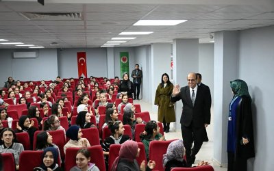 Başkan Geçit: En güvenli liman ailedir