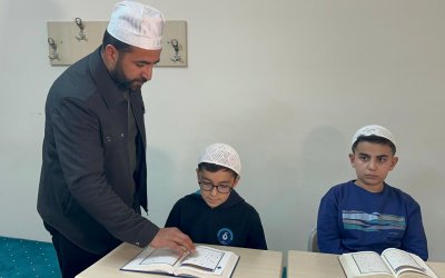 Hafızlıkta Rekor Süre: Kur’an’a Adandı, 7 Ayda Hafız Oldu