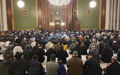 Müftü Vuruşkan: Regaib Kandili, asıl kazancımızın Rabbimize yönelmek olduğunu hatırlatır